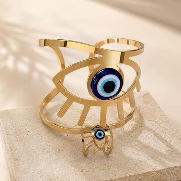 Fashionable High-End Devils Eye Ring & Bracelets Set