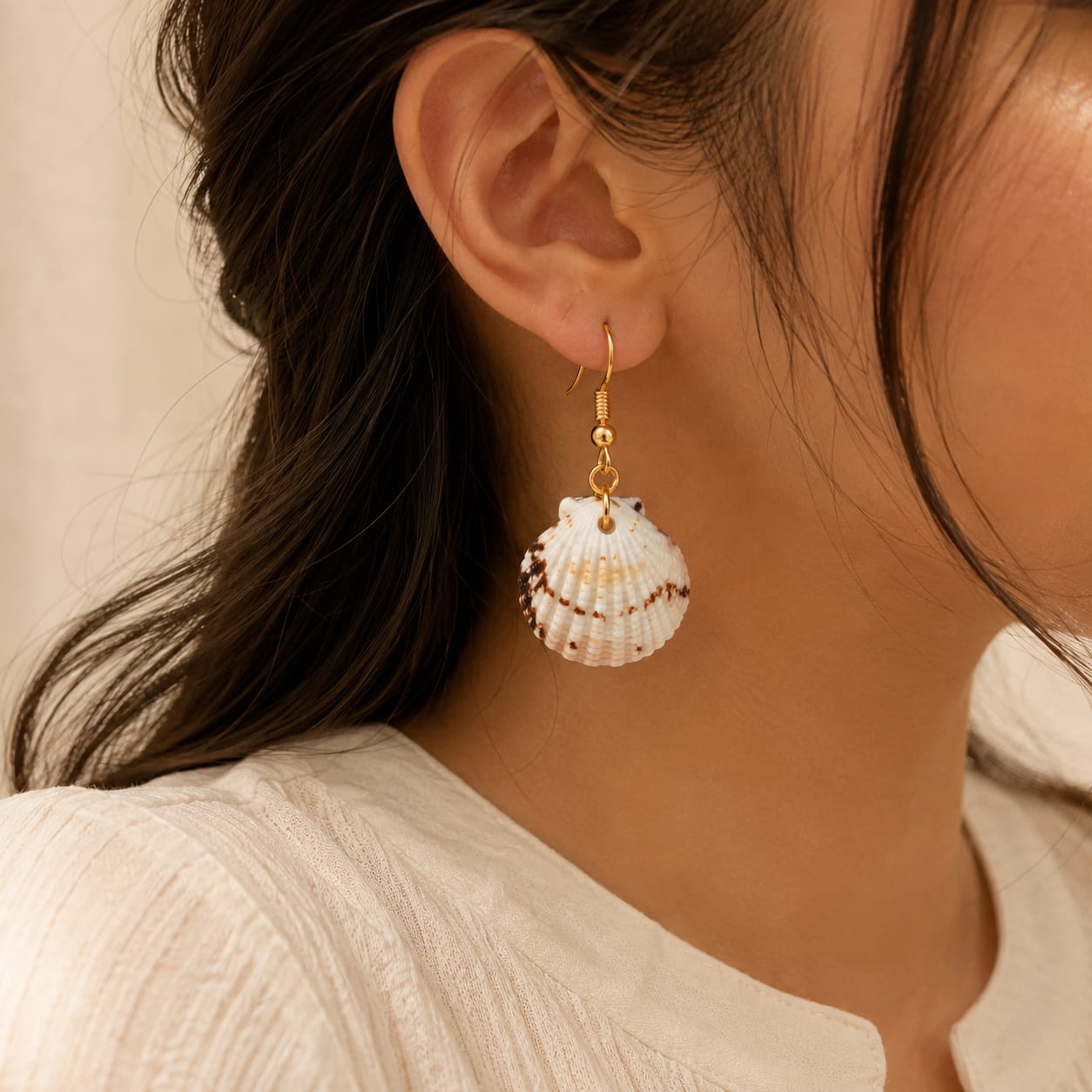 Scalllop Shell Drop Earrings
